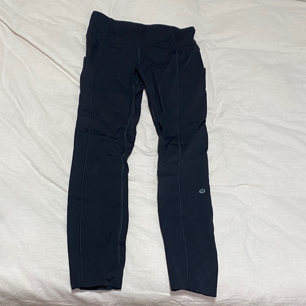 Lululemon womens Black Leggings size 4